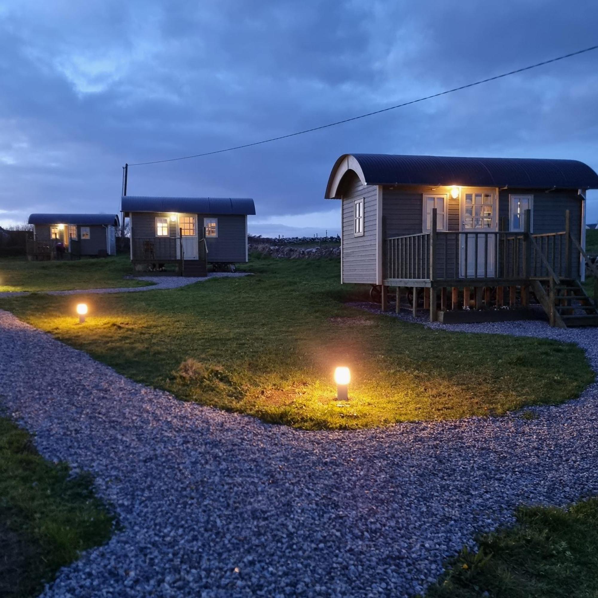Willa Wild Meadow Huts Doolin Zewnętrze zdjęcie